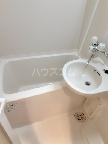 18/30 浴室