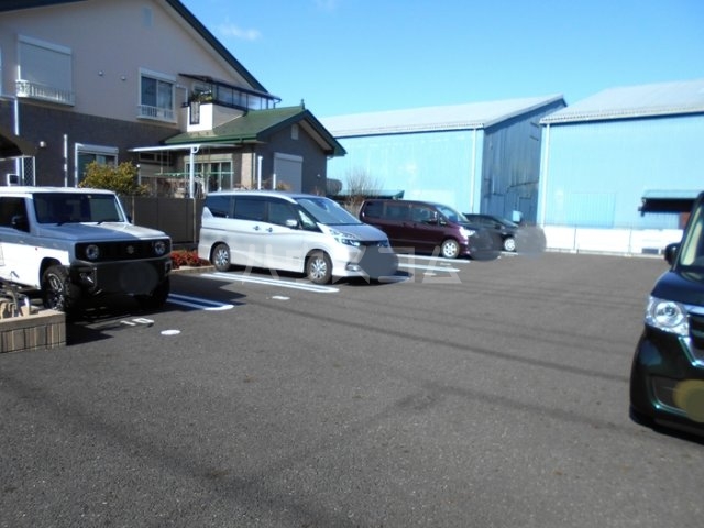 15/25 駐車場