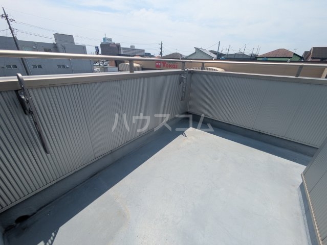 25/30 バルコニー