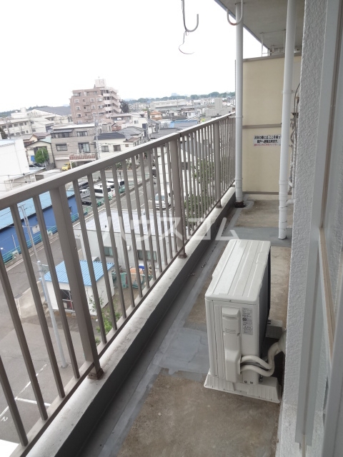 23/30 バルコニー