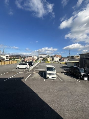 17/27 駐車場