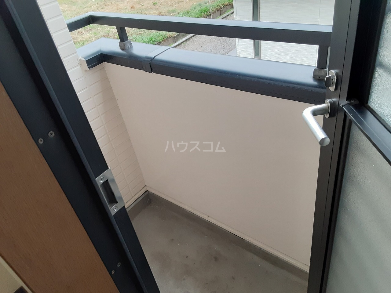21/27 バルコニー
