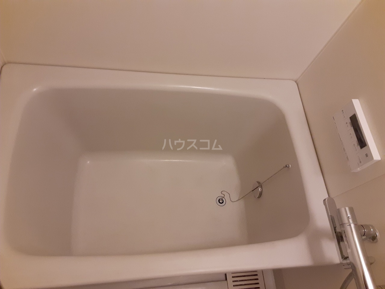 16/27 浴室