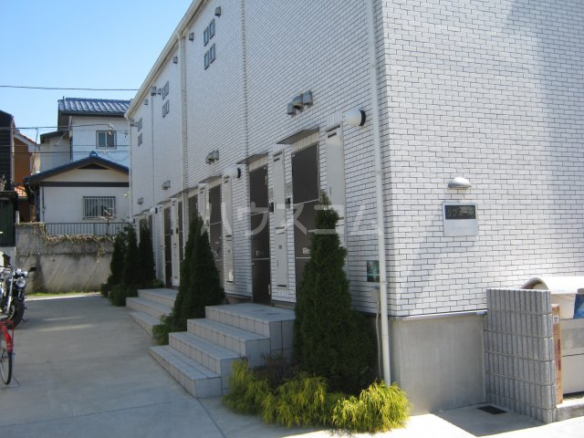 14/22 エントランス