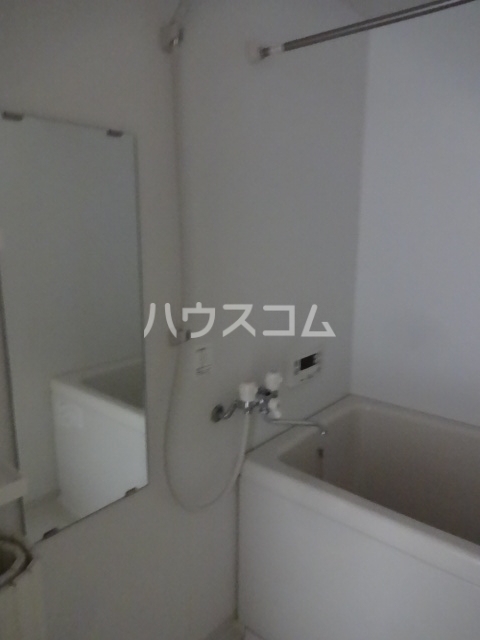 15/30 浴室