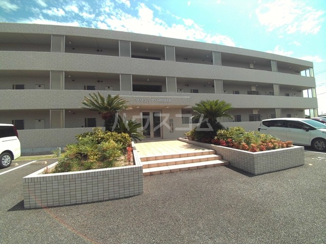 18/30 エントランス