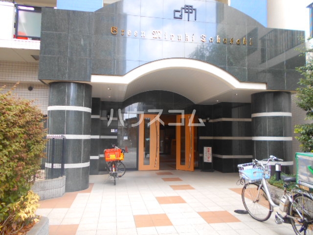 21/23 エントランス