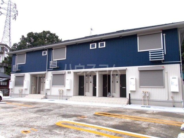 18/21 エントランス