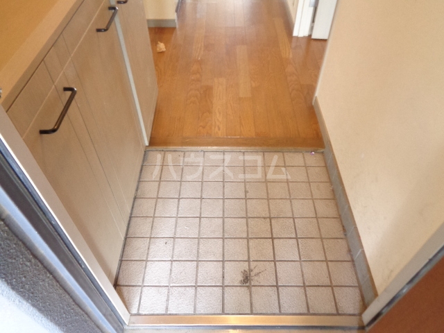 6/25 玄関
