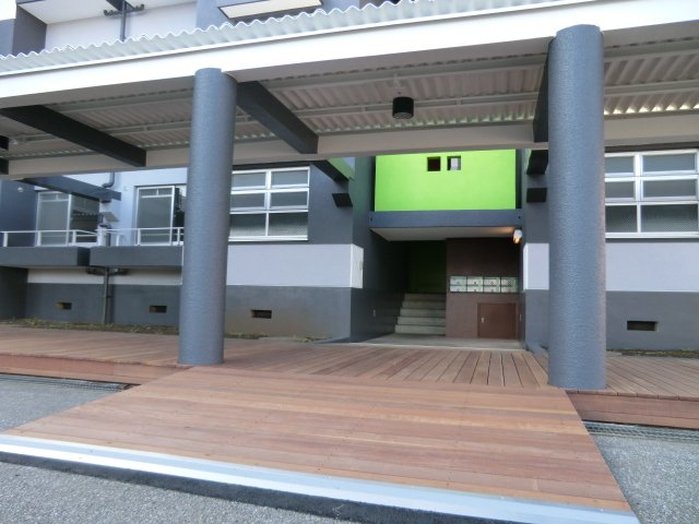 3/6 エントランス