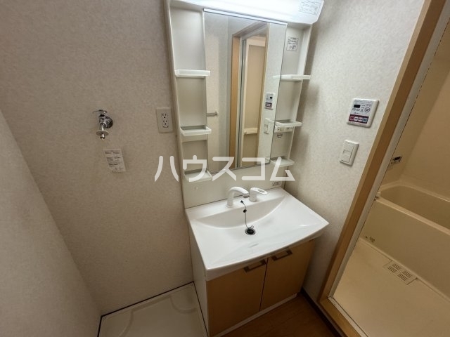 16/30 洗面