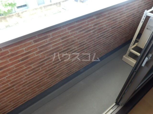 13/23 バルコニー