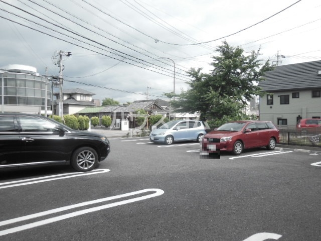 25/30 駐車場