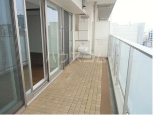 13/20 バルコニー