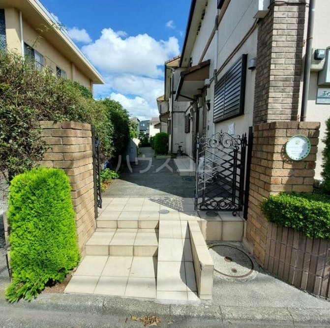 2/8 エントランス