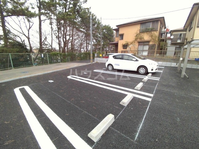 22/30 駐車場