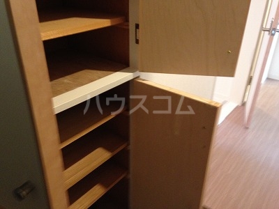 14/30 玄関