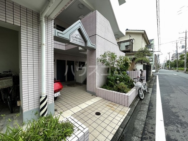 21/24 エントランス