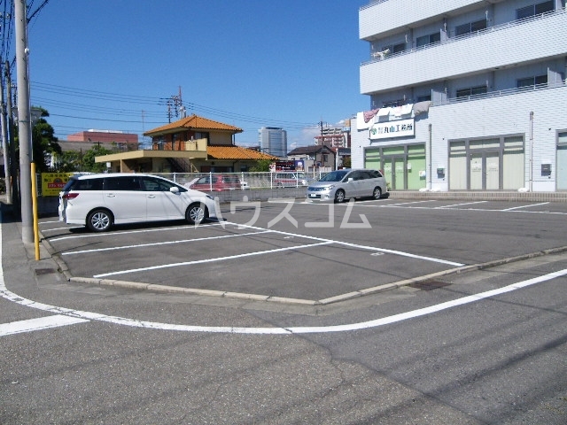 29/30 駐車場