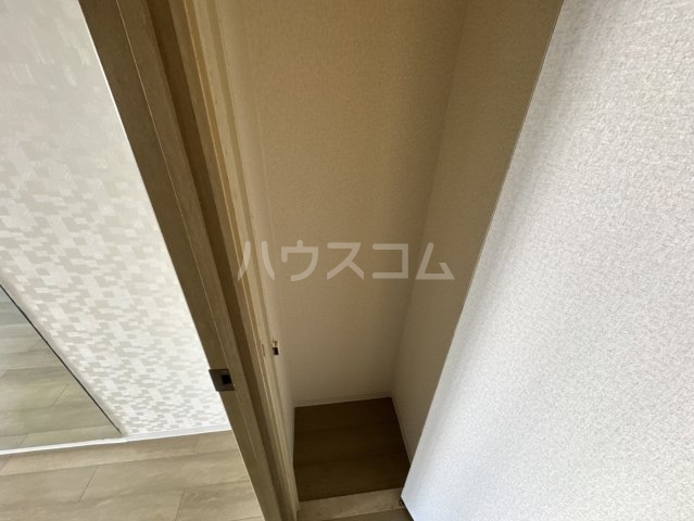 13/30 玄関
