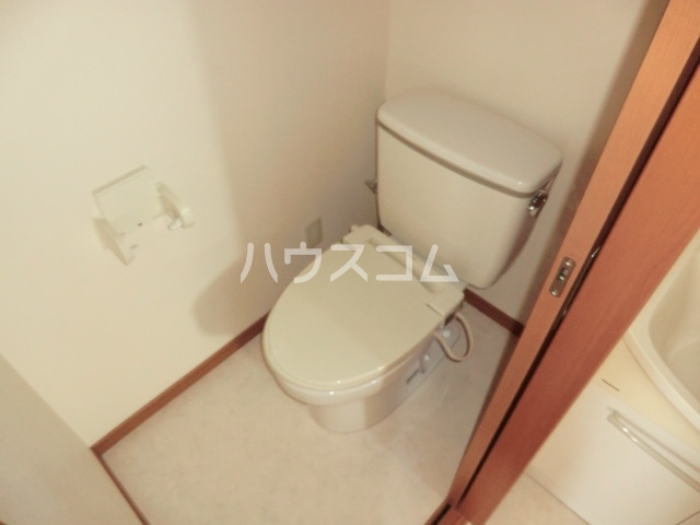 16/23 トイレ