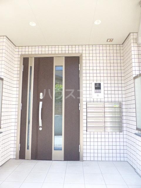 14/17 エントランス