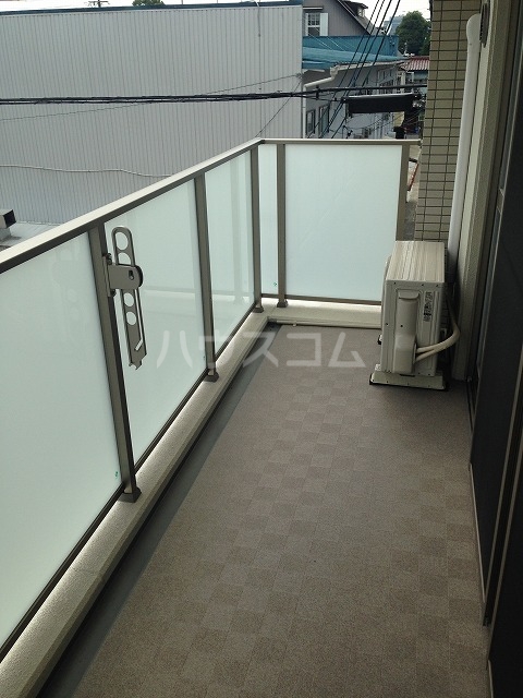 20/28 バルコニー