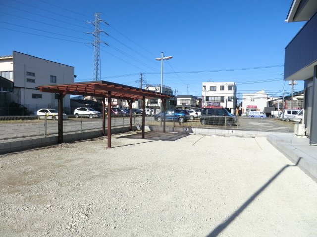 22/30 駐車場