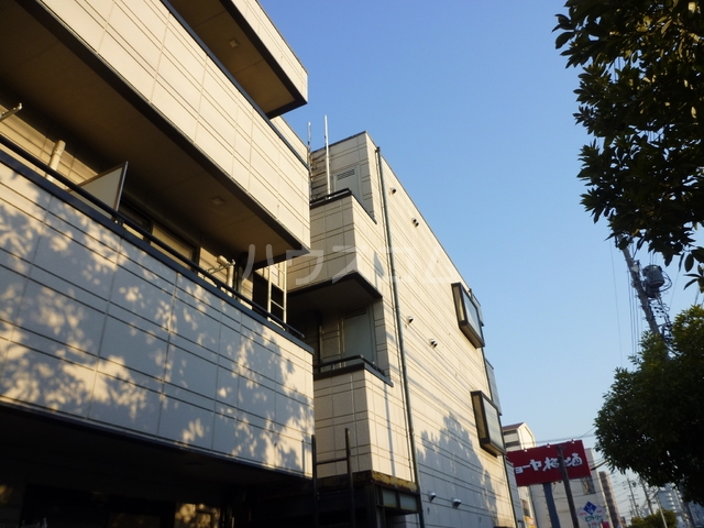 20/28 エントランス