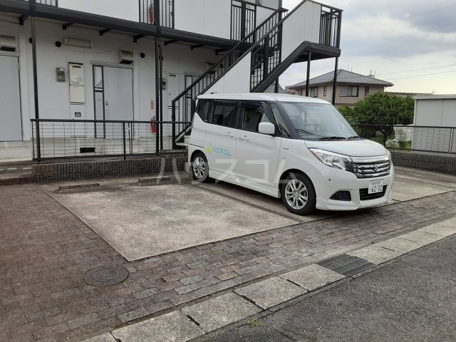 2/8 駐車場