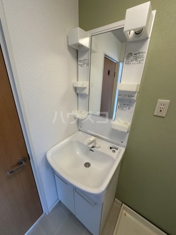 13/30 洗面