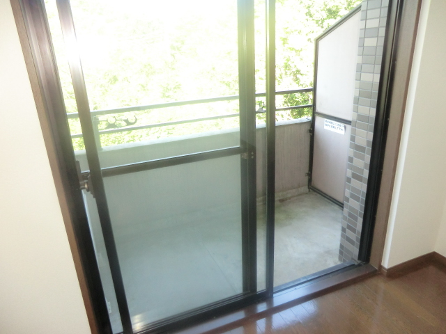 14/27 バルコニー