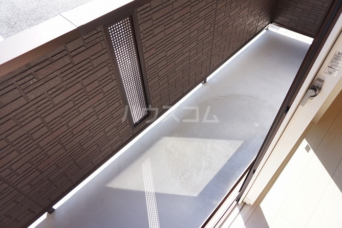 13/16 バルコニー