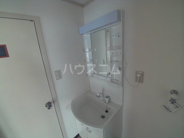 18/30 洗面