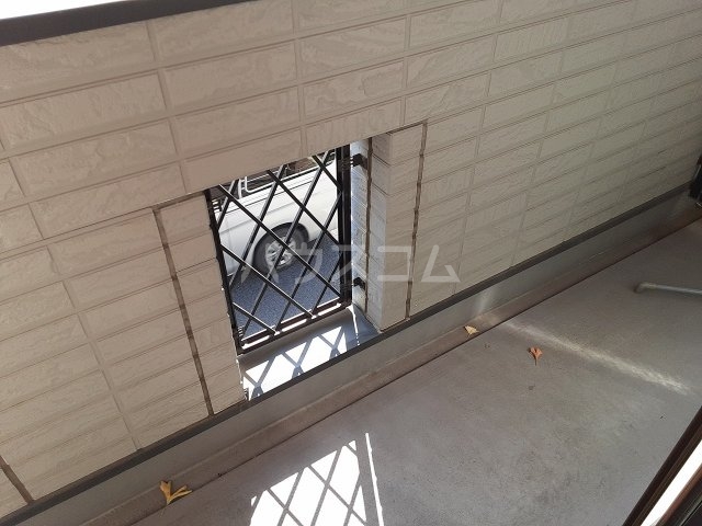 23/30 バルコニー