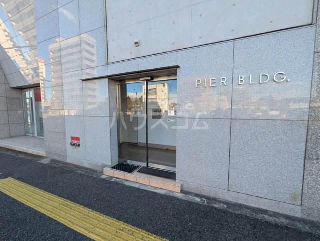 21/29 エントランス