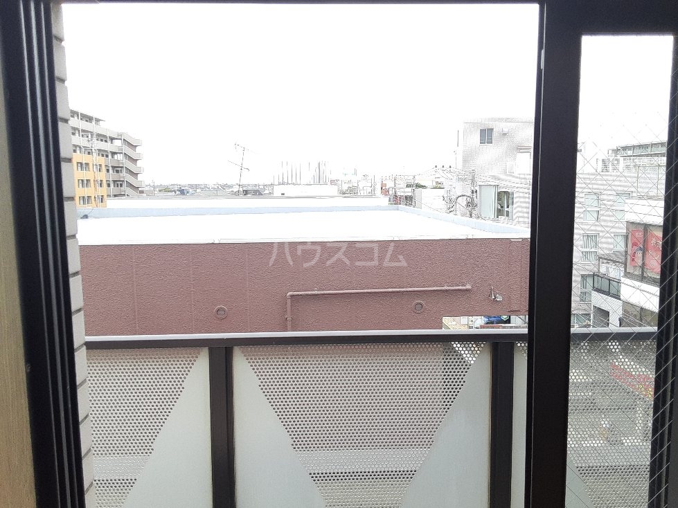 21/30 バルコニー