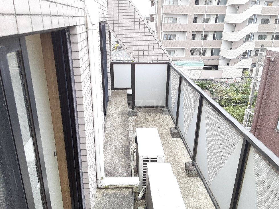 22/30 バルコニー