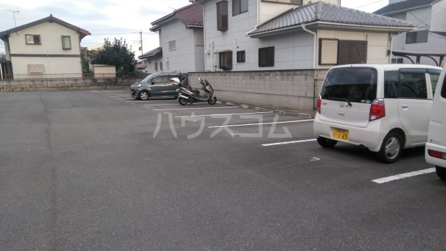 22/25 駐車場