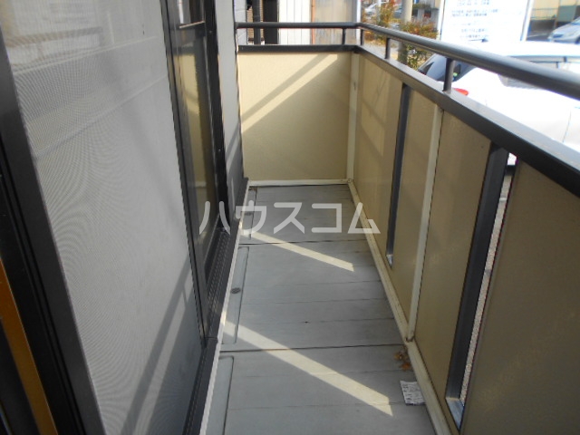 17/27 バルコニー