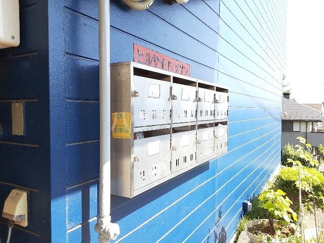 19/27 エントランス