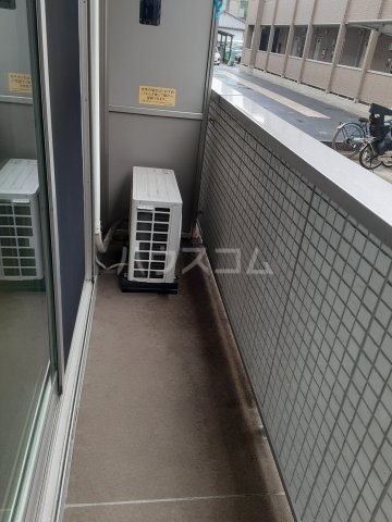 23/30 バルコニー