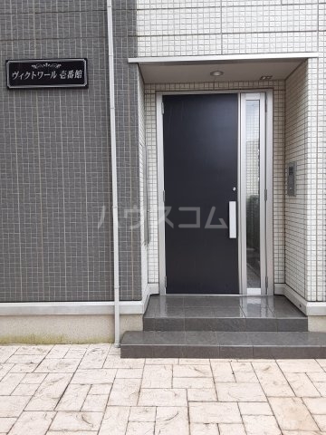 29/30 エントランス