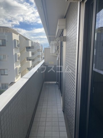 20/30 バルコニー