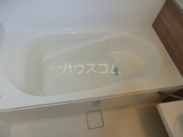 16/30 浴室