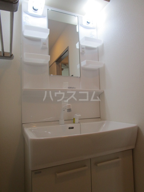 15/30 洗面