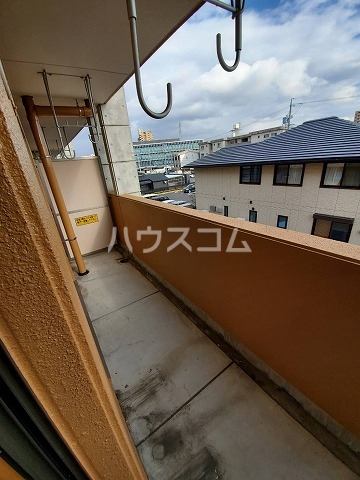 23/30 バルコニー