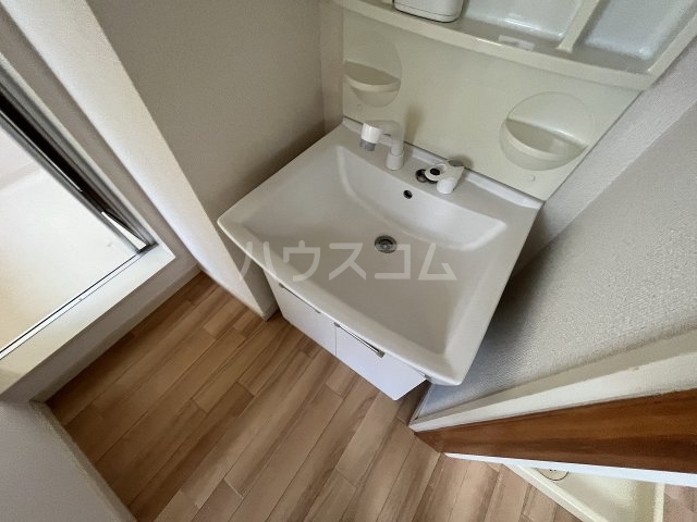 21/30 洗面