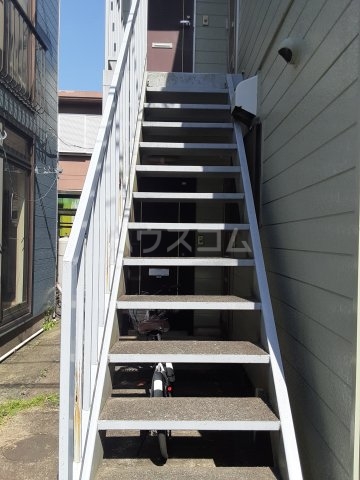 4/5 エントランス