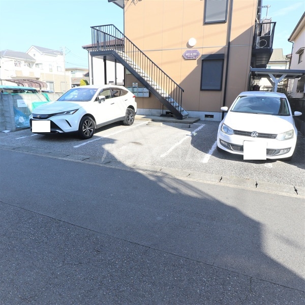 14/22 駐車場